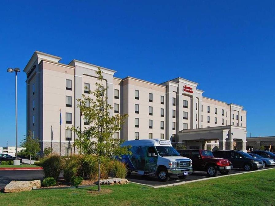 แฮมป์ตัน อินน์ แอนด์ สวีท ทัลซา-คาตูซา Hotel Catoosa ภายนอก รูปภาพ